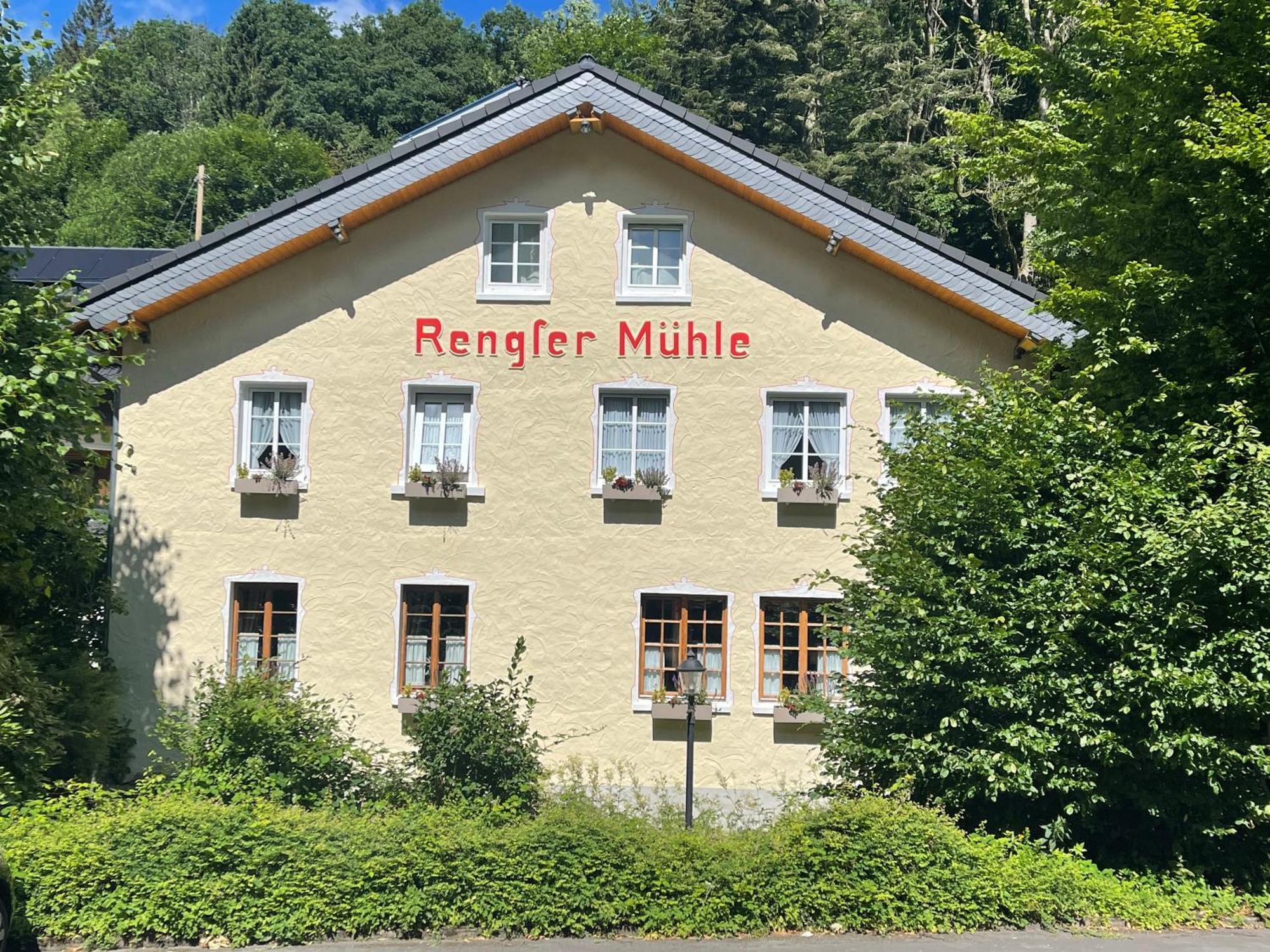 Hotel Restaurant Rengser Muehle Bergneustadt Exterior foto